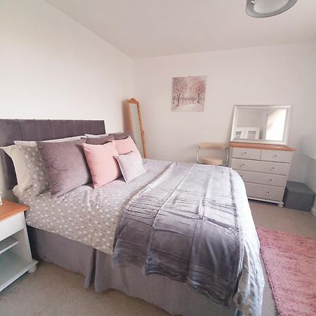 Seaview Self-Catering Apartment Уеймут Екстериор снимка